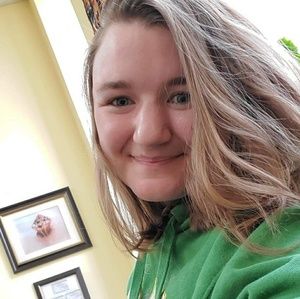 Meet your Posher, Julianne